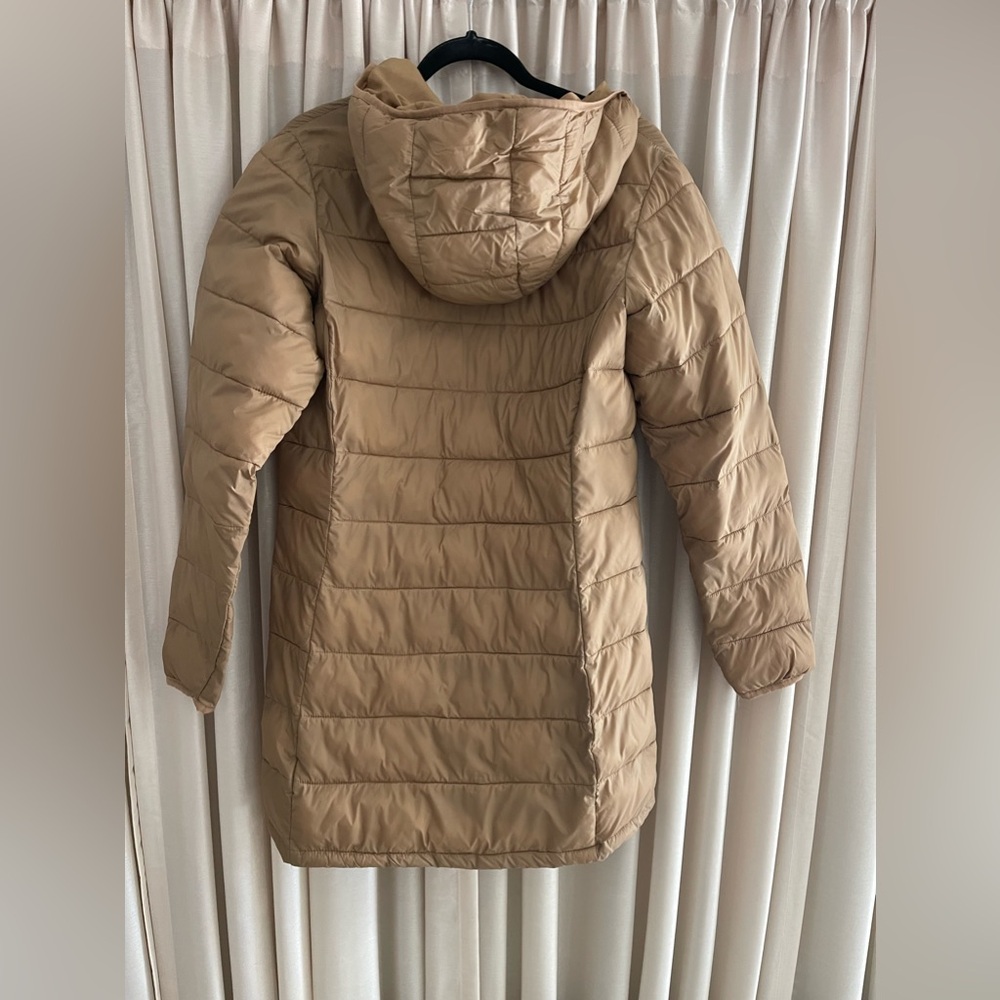 Amazon Essentials Lightweight Puffer Coat With St… - image 4